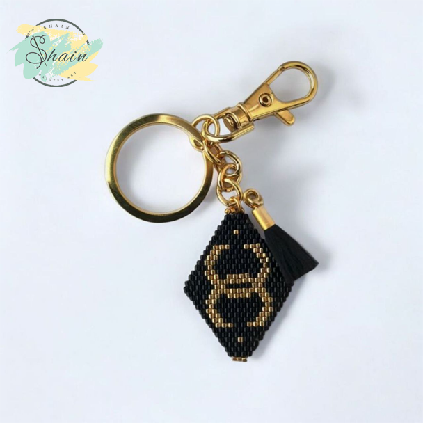 «بنر زیبا برای جاکلیدی و جاسوئیچی‌ میوکی ژاپن از شاین گالری با منجوق‌های دستی درخشان و طراحی ظریف مناسب هدیه یا استفاده روزمره»