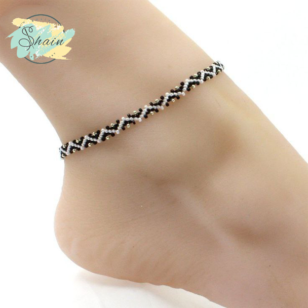 بنر پانبند شاین گالری با طراحی زیبا و دست‌ساز، استفاده از منجوق‌های اصل میوکی ژاپن، مناسب هدیه، اکسسوری زنانه و مردانه، کیفیت بالا و جلوه ویژه