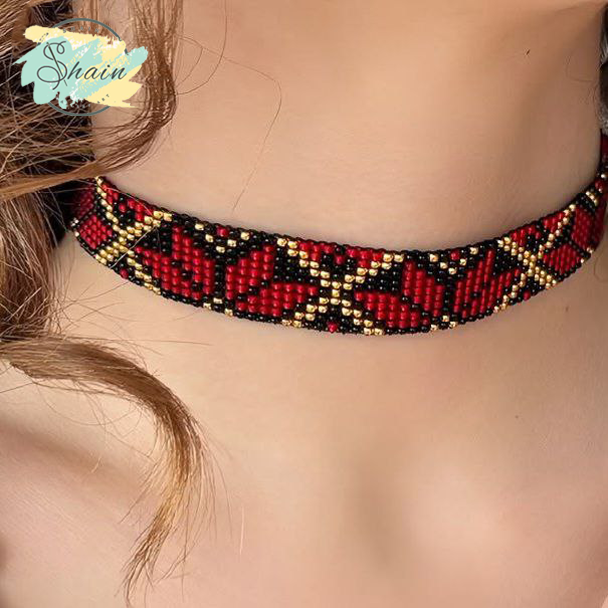 چوکر میوکی طرح XY دستساز با مهرههای اصل میوکی ژاپنی و طراحی ظریف برند شاین گالری، مناسب استایل روزمره و مجلسی.