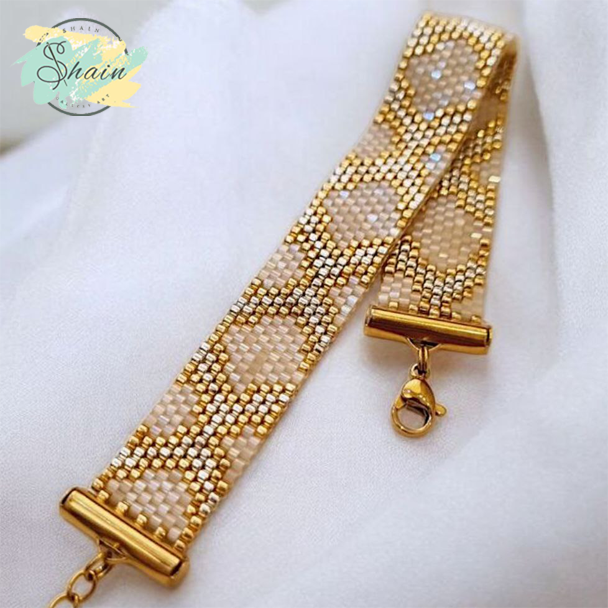 دستبند هنری و ظریف الورا با مهرههای میوکی ژاپنی و استیل ضد حساسیت، انتخابی خاص و شیک از شاین گالری