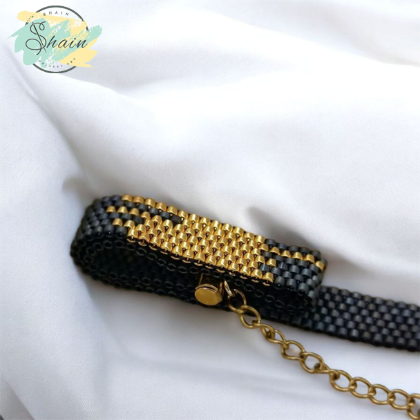 نیمست دستبند و انگشتر میوکی طرح ابر طلایی ساخته شده با مهرههای اصل میوکی و اتصالات مقاوم مناسب استفاده روزانه و مجلسی